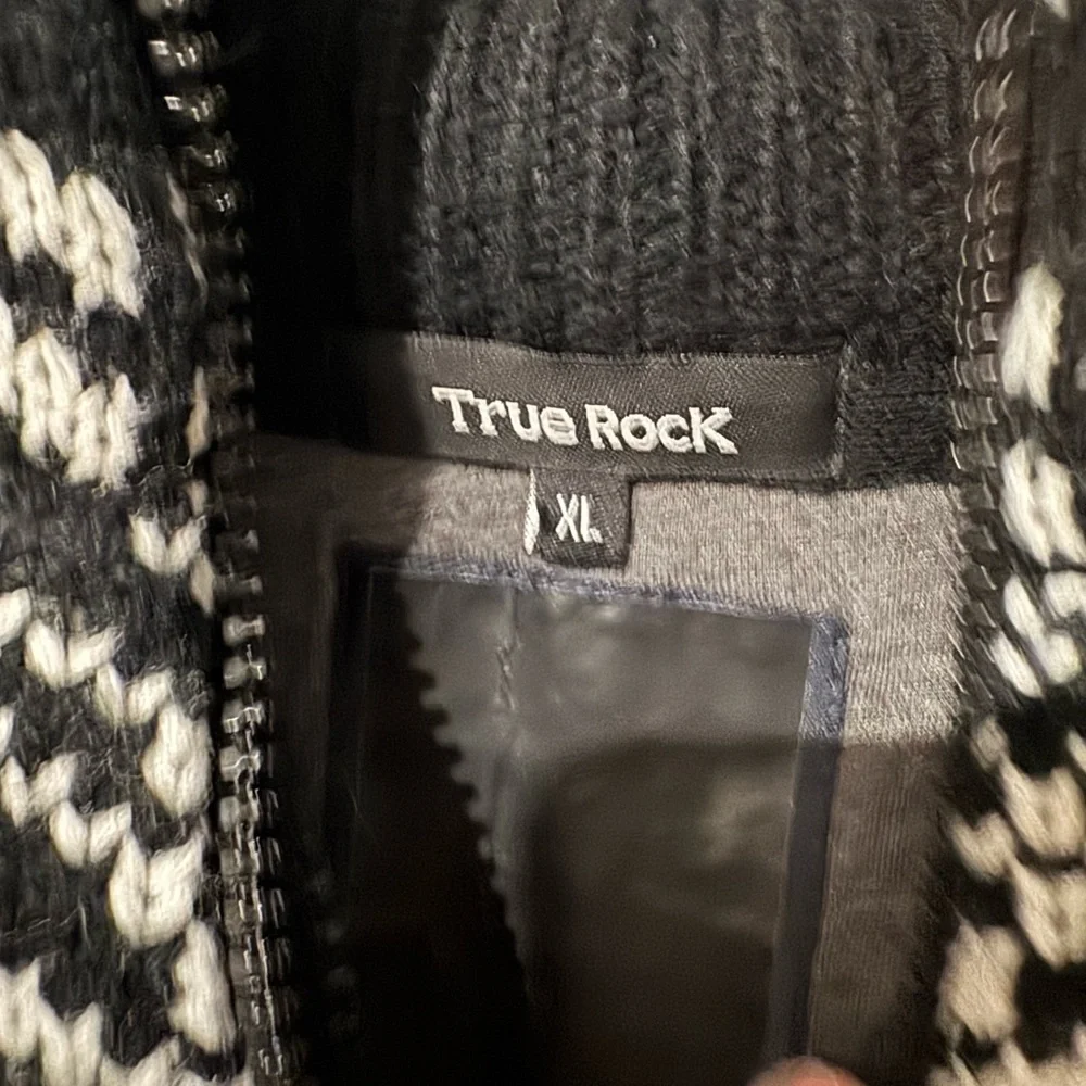 True Rock Men’s XL Black Fair Isle Nordic Knit Sweater Cotton Blend